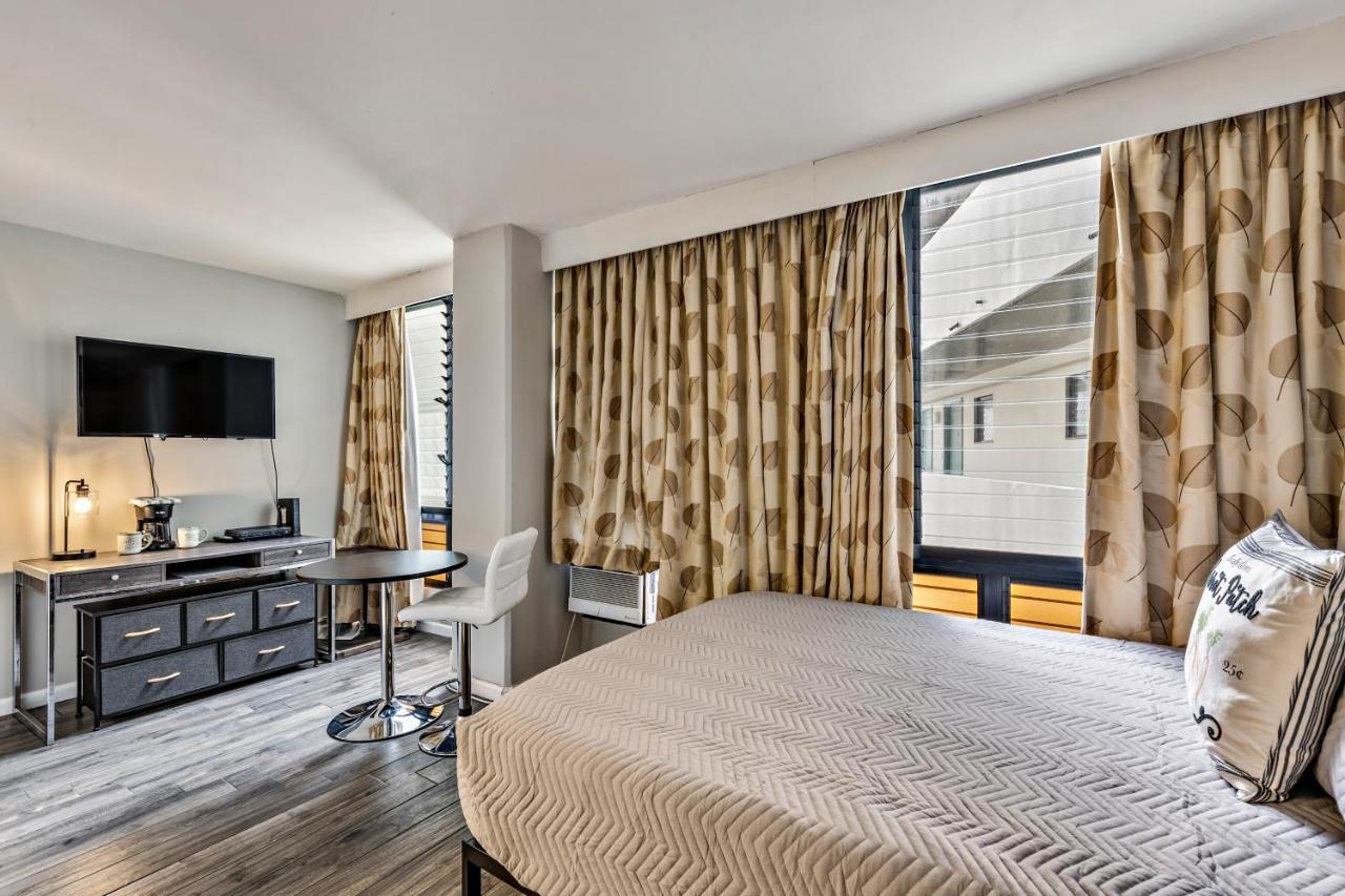 Inviting Waikiki Grand Hotel Room One Block To Beach! โฮโนลูลู ภายนอก รูปภาพ