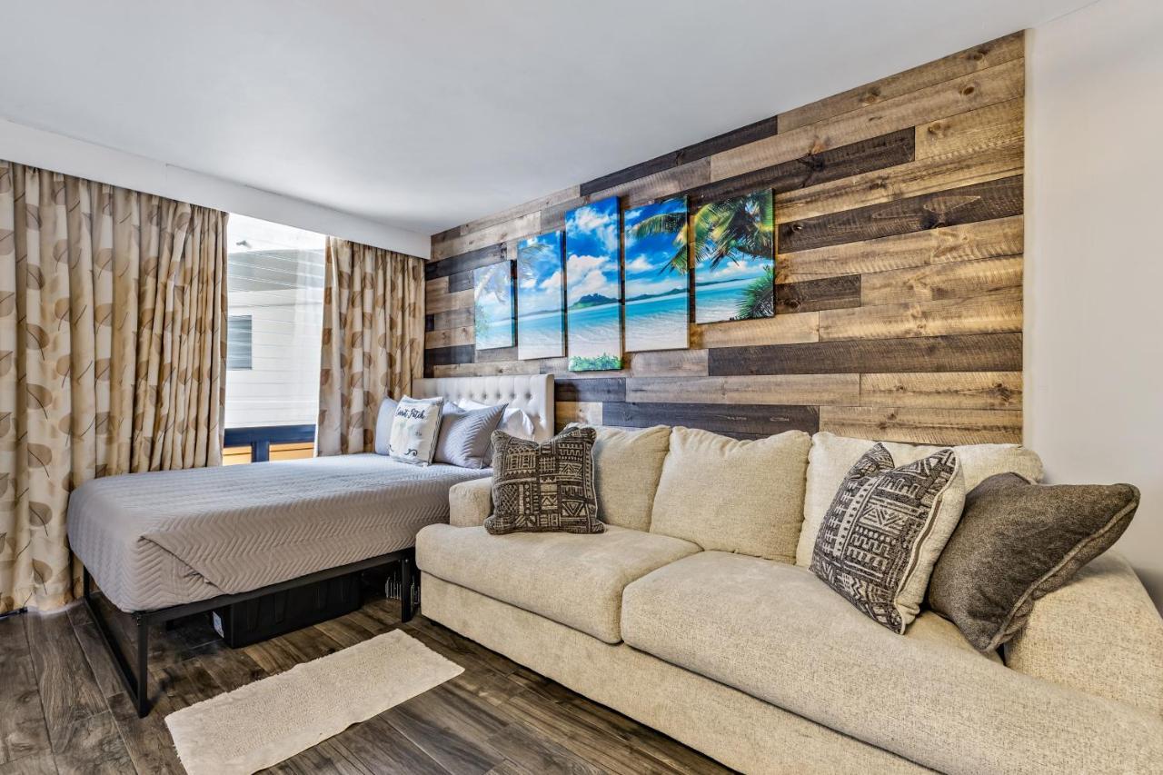 Inviting Waikiki Grand Hotel Room One Block To Beach! โฮโนลูลู ภายนอก รูปภาพ